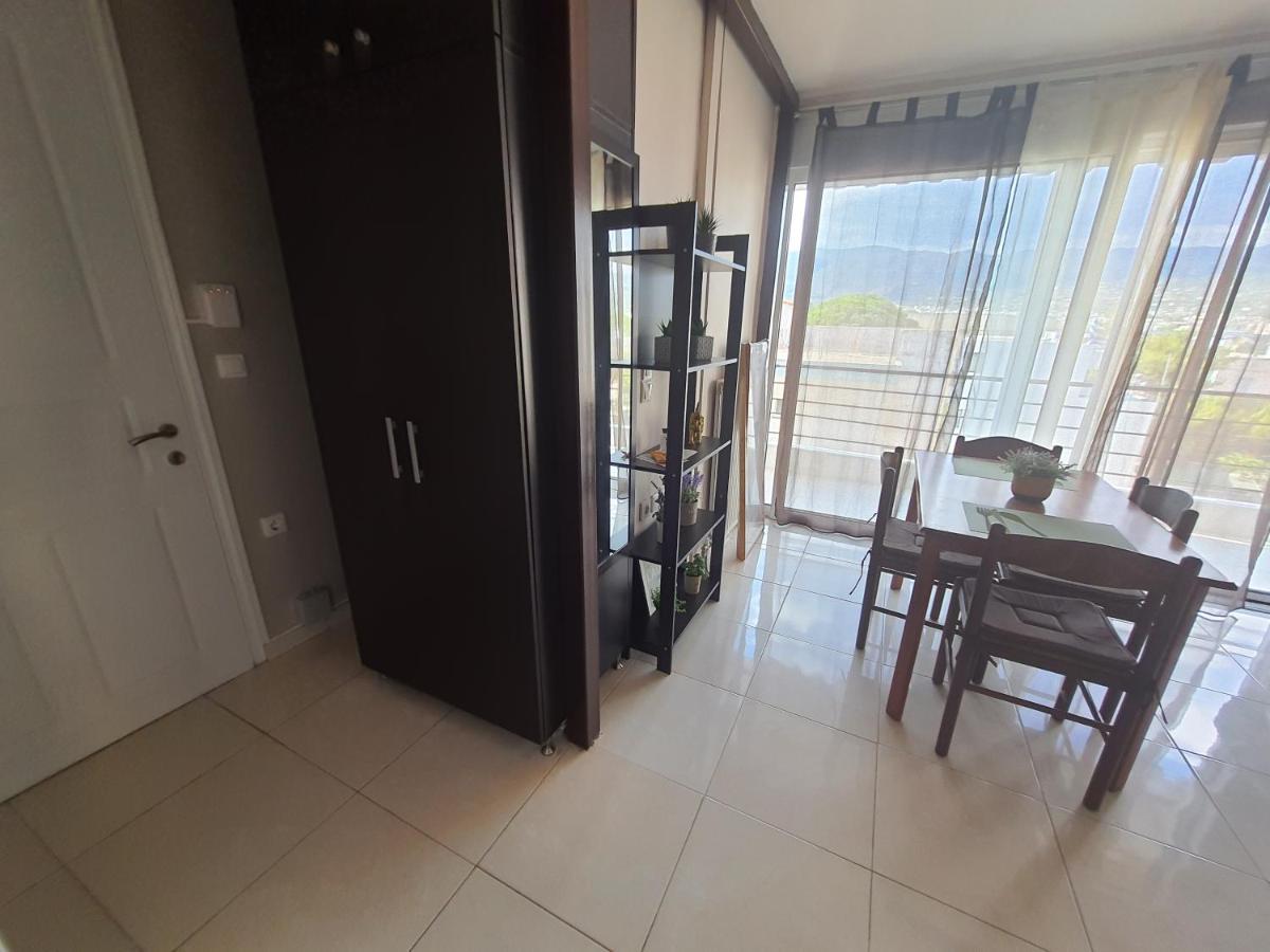 Seaside Beach Apartment Kalamata Exterior foto